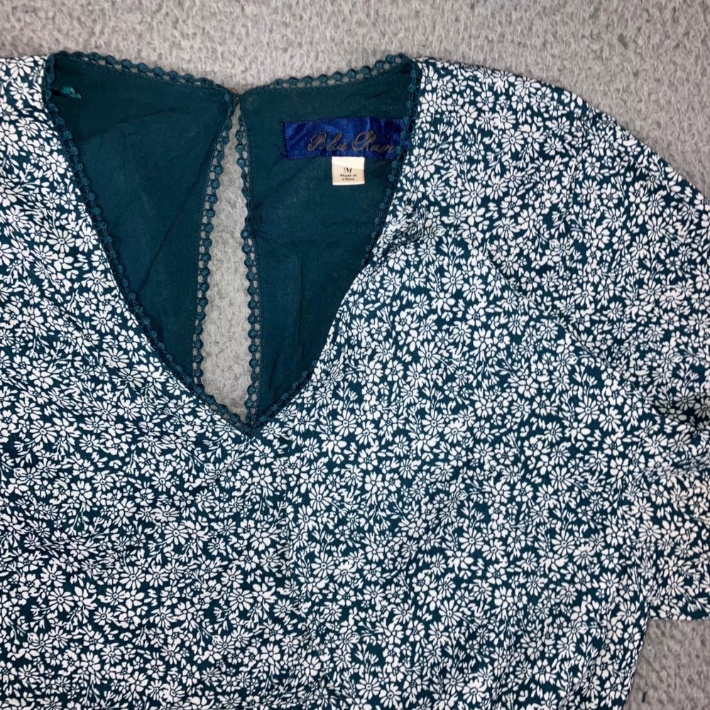 Blue Rain Shorts Romper Women M Teal Floral Bell Sleeve Crochet‎ Boho Cottage
